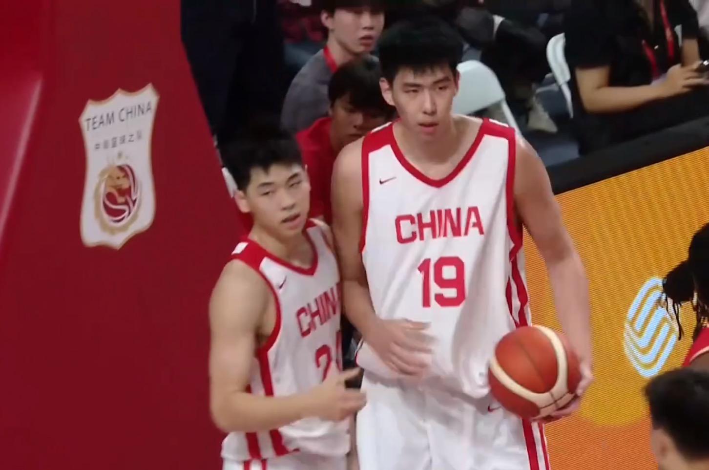 爱游戏体育登录入口-中国男篮82-78FMP!球员评分:6人满分,1人良好,3人合格